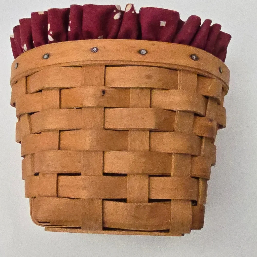 Longaberger 1998 Handwoven Oregano Basket Small Brown Traditional  Liner